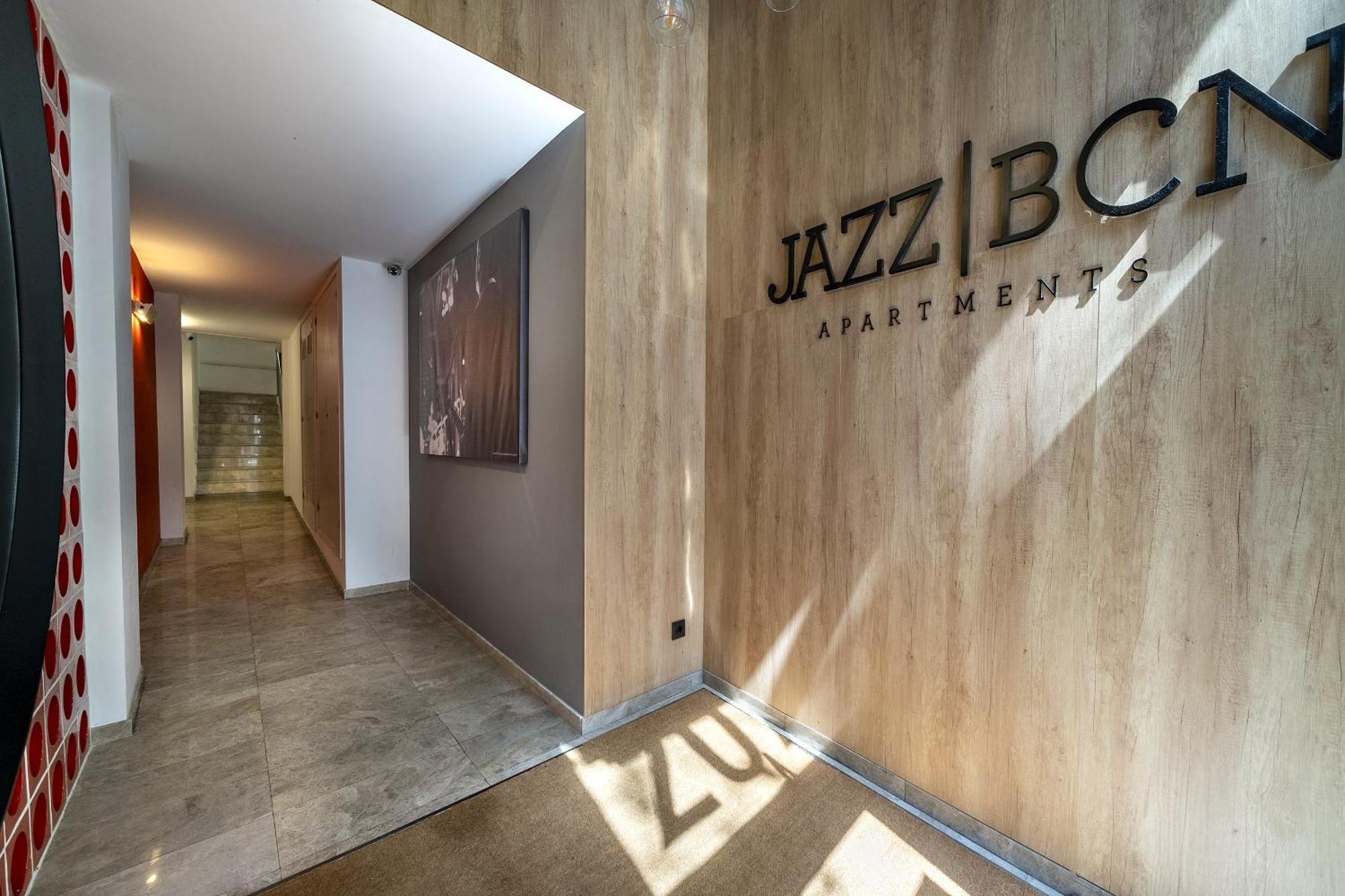 ברצלונה Habitat Apartments Hot Jazz מראה חיצוני תמונה